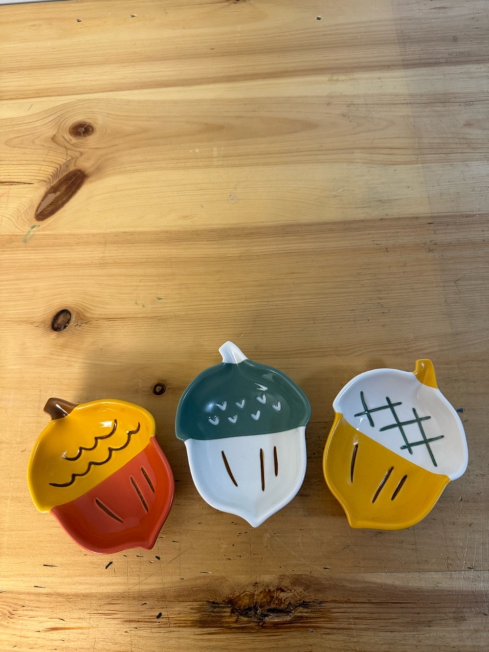 Hallmark Autumn Acorns Stacking Bowls Trinket Dish Set of 3 Fall Ceramic